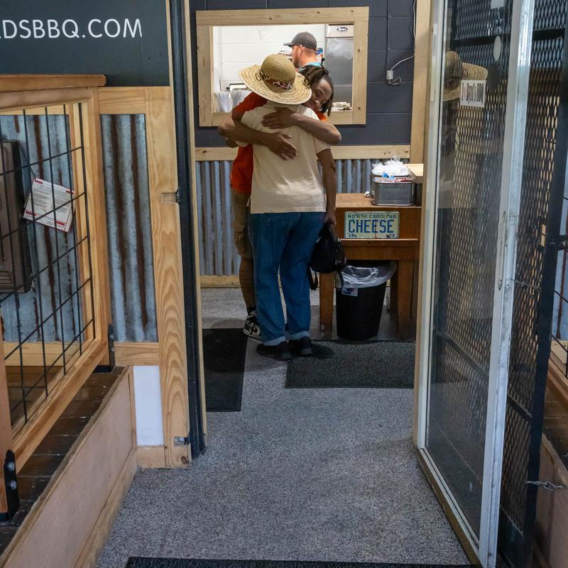 Byrd's Bbq Restaurant & Catering